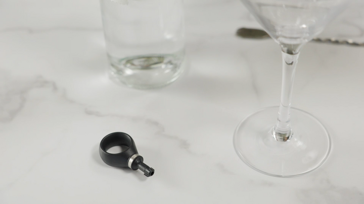 Locking Bottle Stoppers with 1 Key & 3 Stoppers
